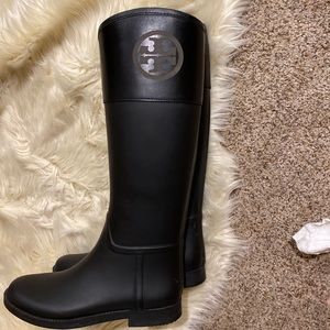 Tory Burch Classic Rain Boot Size 8